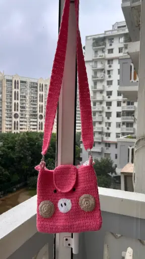 Crochet Pig Sling Bag 